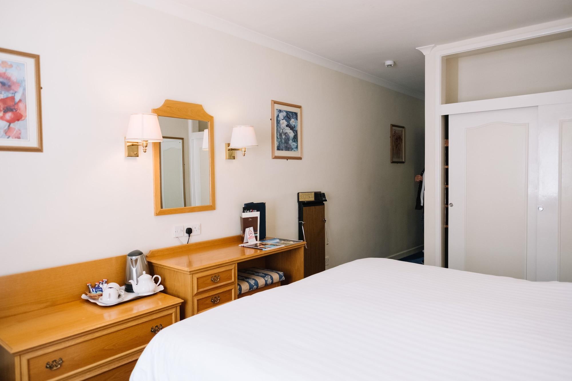 Apollo Hotel Saint Helier Jersey Dış mekan fotoğraf